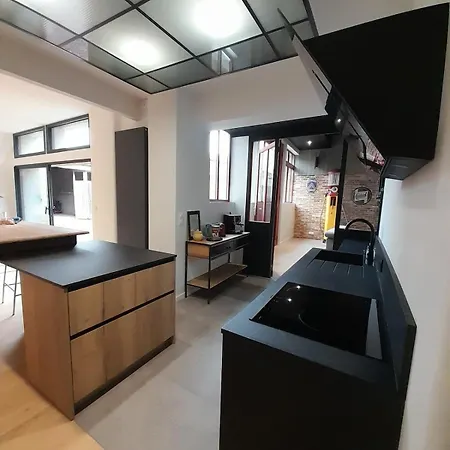 Loft With A Garage Feel Périers